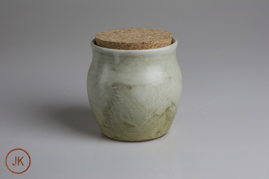 Burk grön celadon med kork